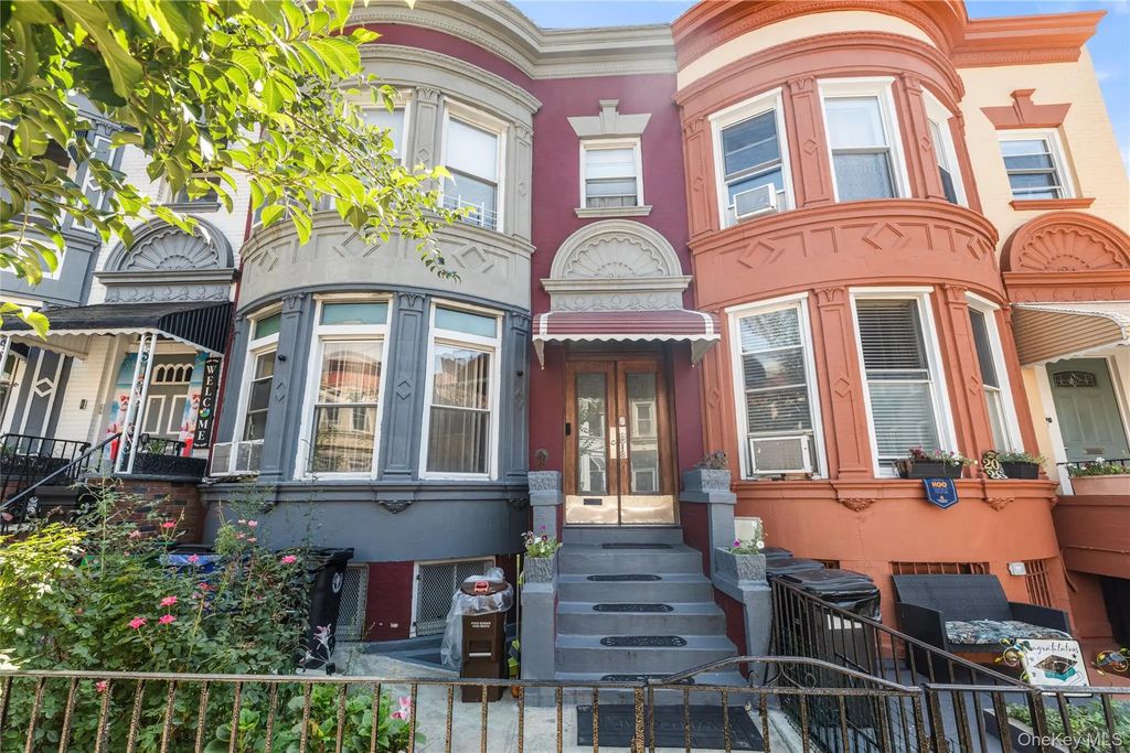 1052 Lincoln Place, Brooklyn