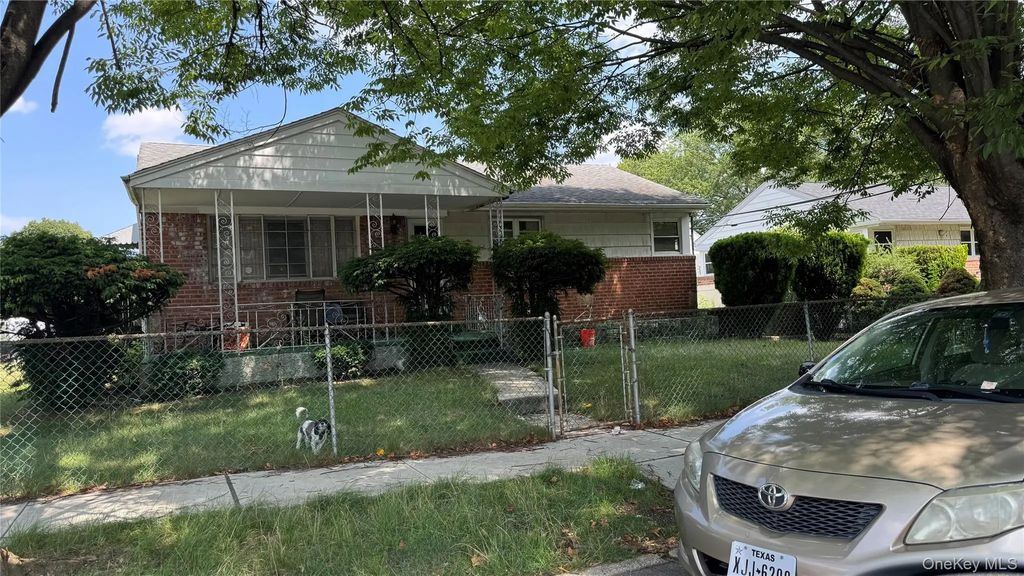 12161 233rd Street, Rosedale