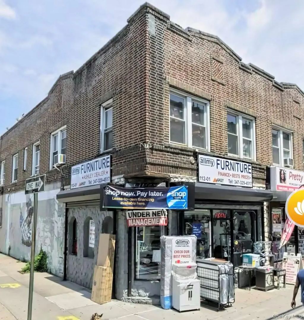 11201 Liberty Avenue, Richmond Hill S.