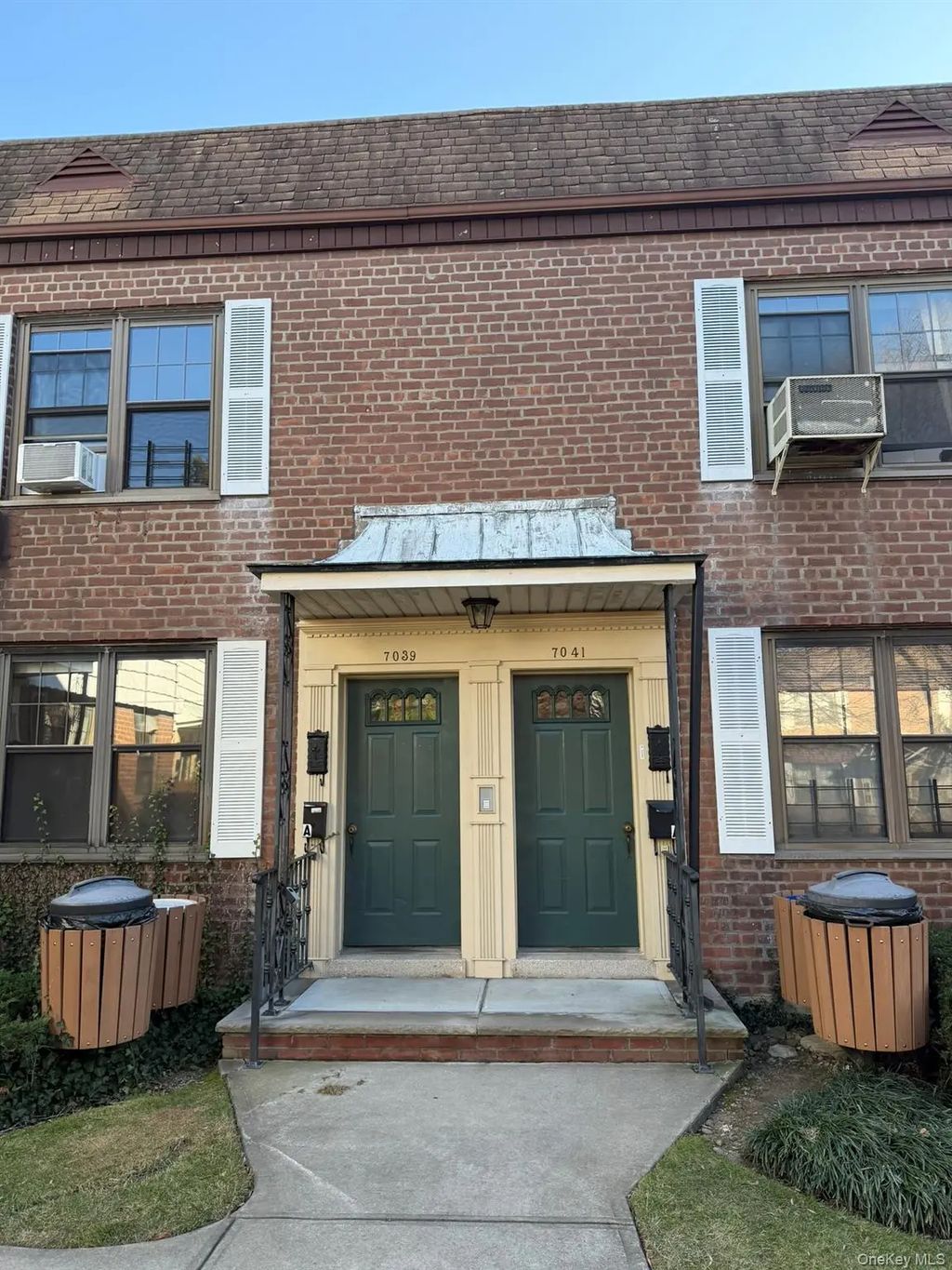 70-43 Park Drive East B, Kew Garden Hills