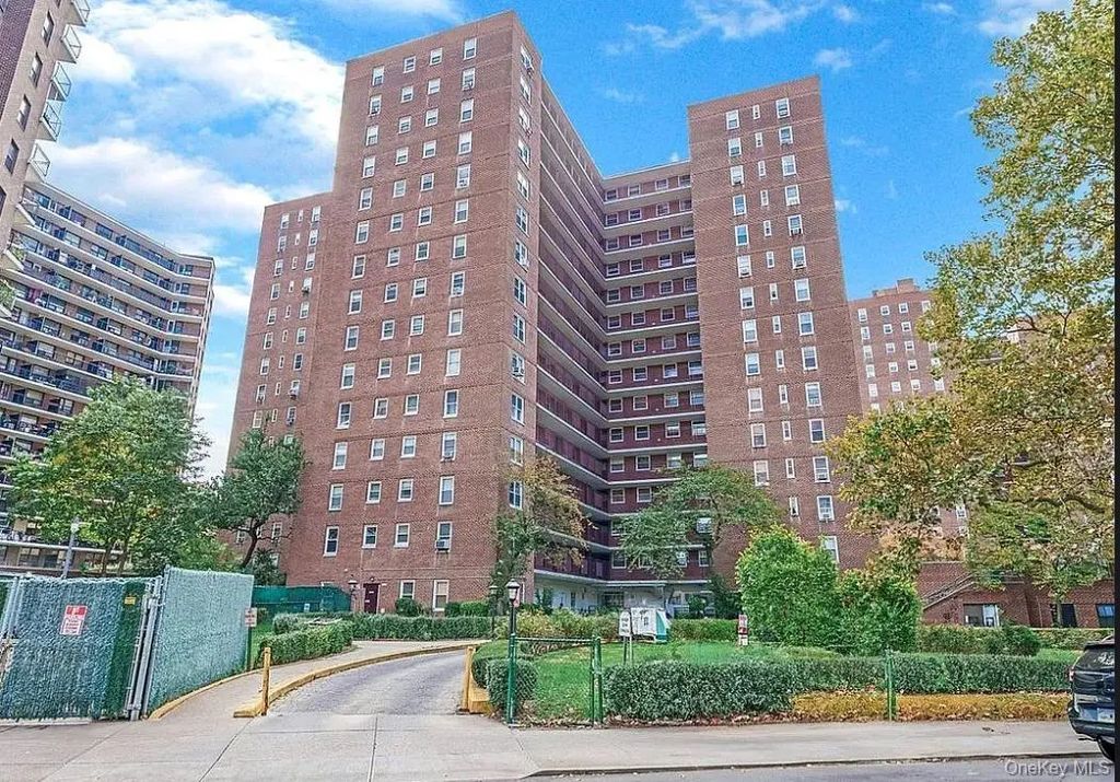 98-20 62nd Drive # 14n, Rego Park