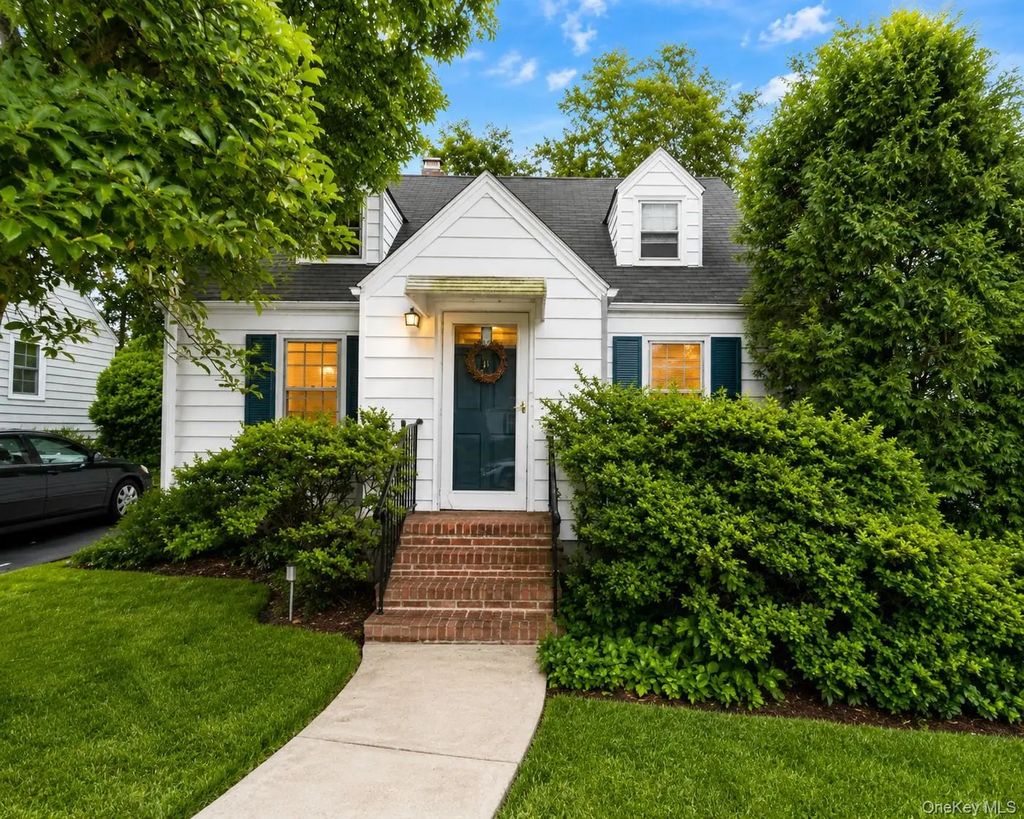 24 Maywood Avenue, Rye Brook