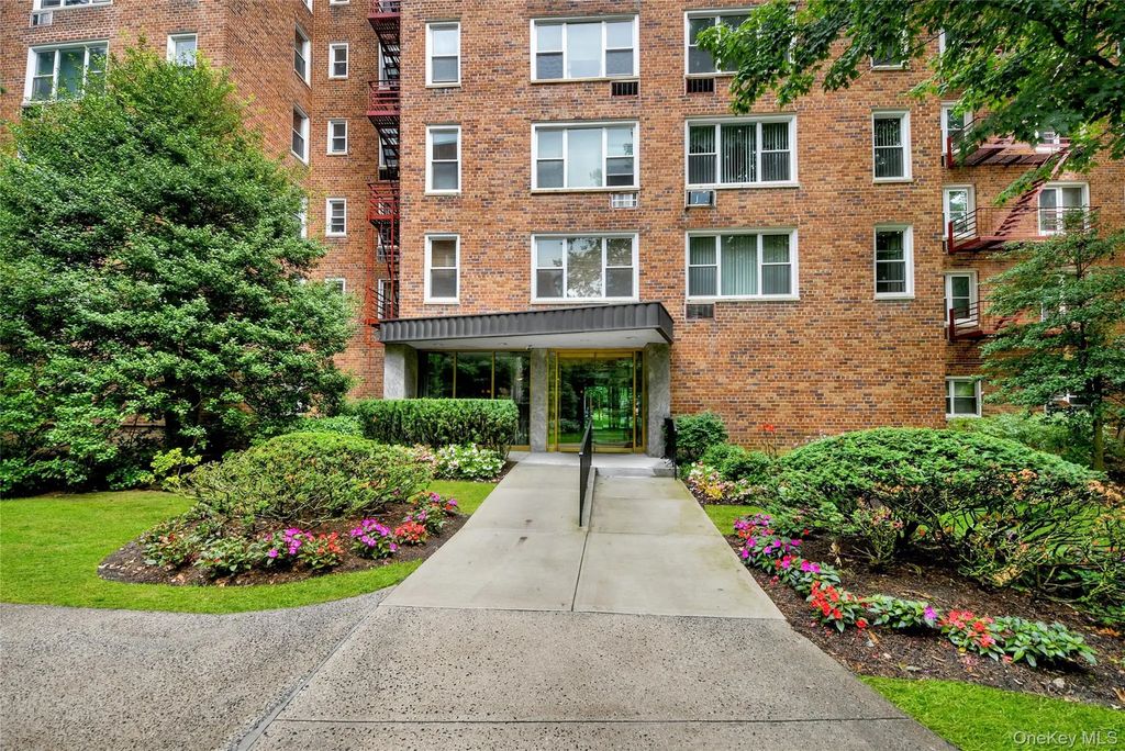 110 Dehaven Drive # 416, Yonkers