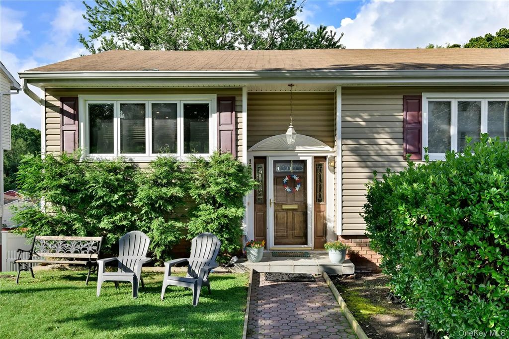 148 Newport Road, Yonkers