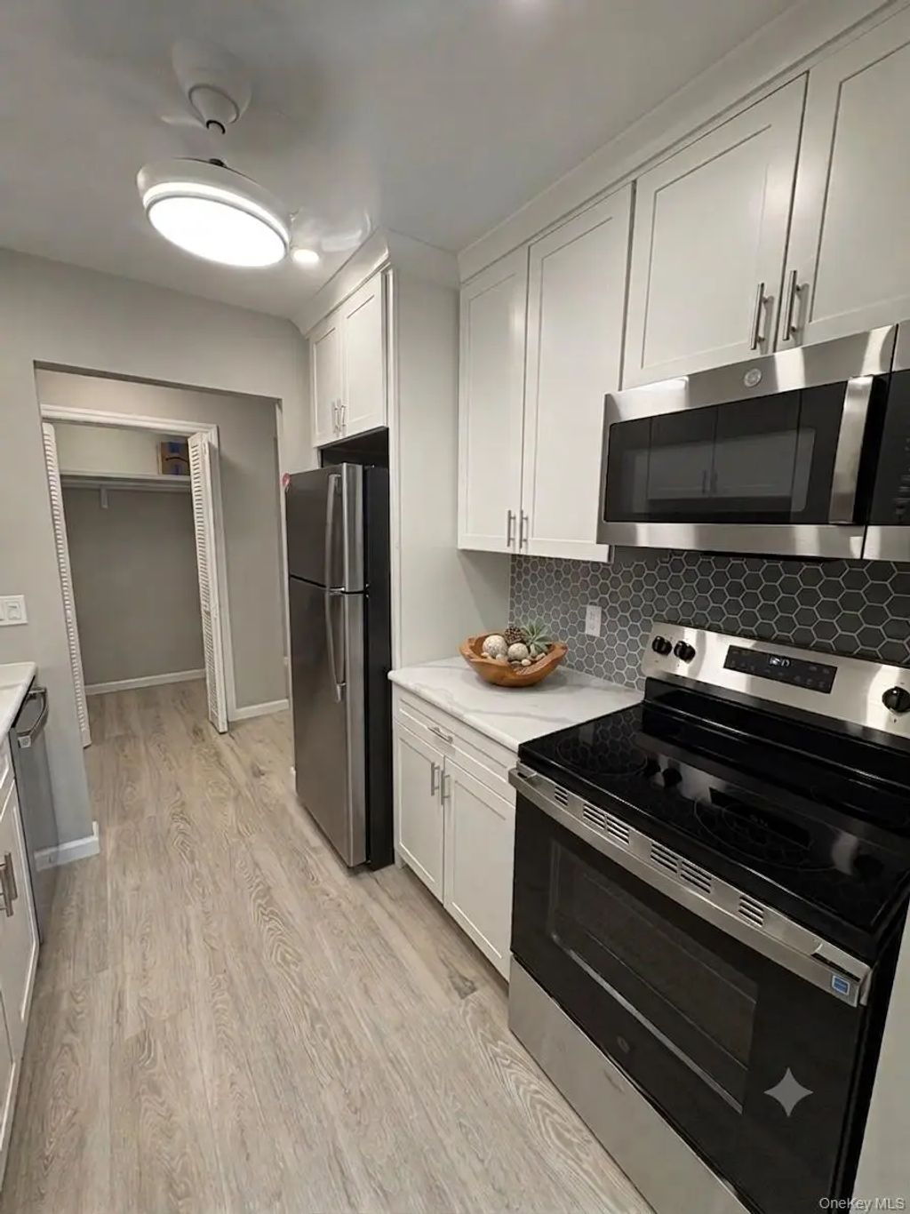 2104 Cherry Hill Drive, Poughkeepsie