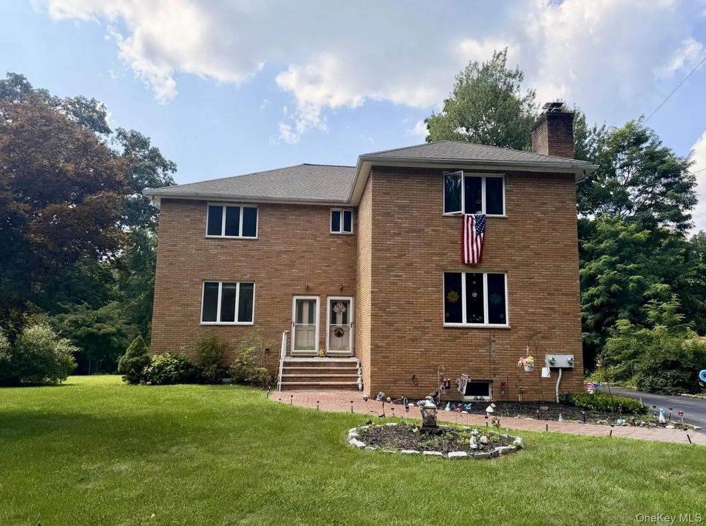 110 Baron De Hirsch Road # 2, Crompond
