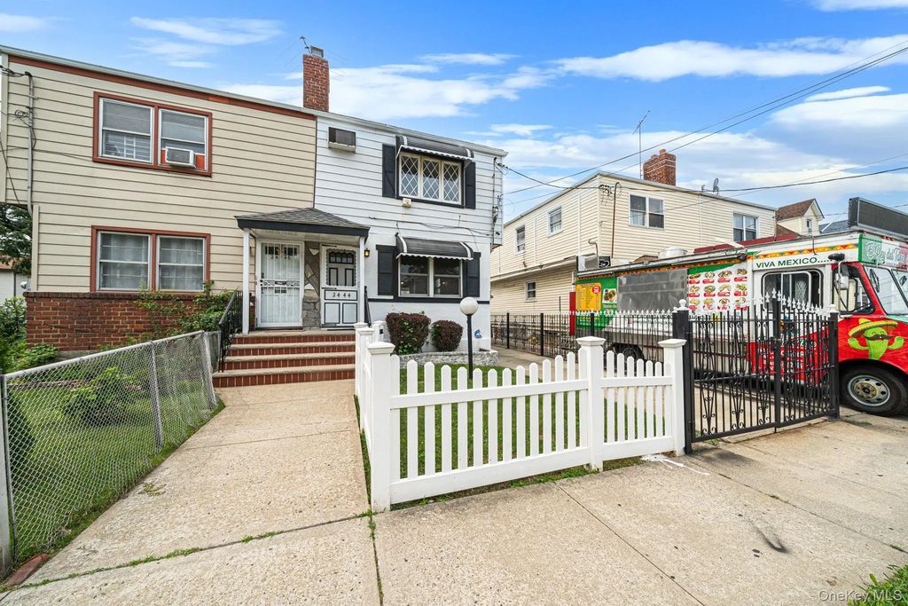 2444 Ericsson Street, East Elmhurst