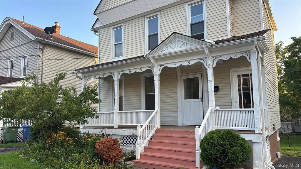 20 Benton Avenue, Middletown