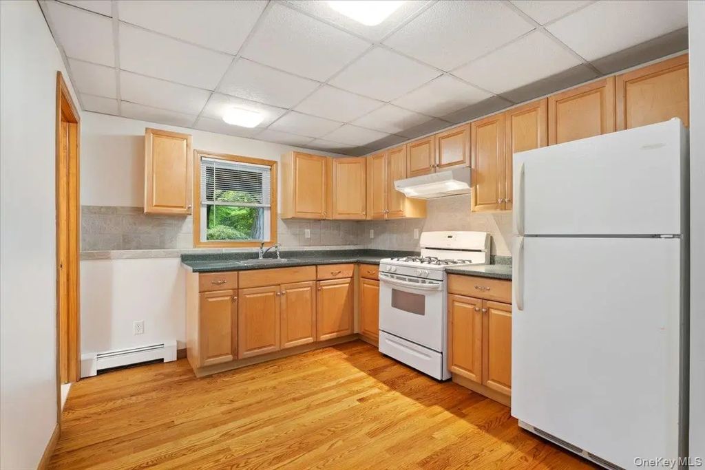 272 Brewster Hill Road, Brewster