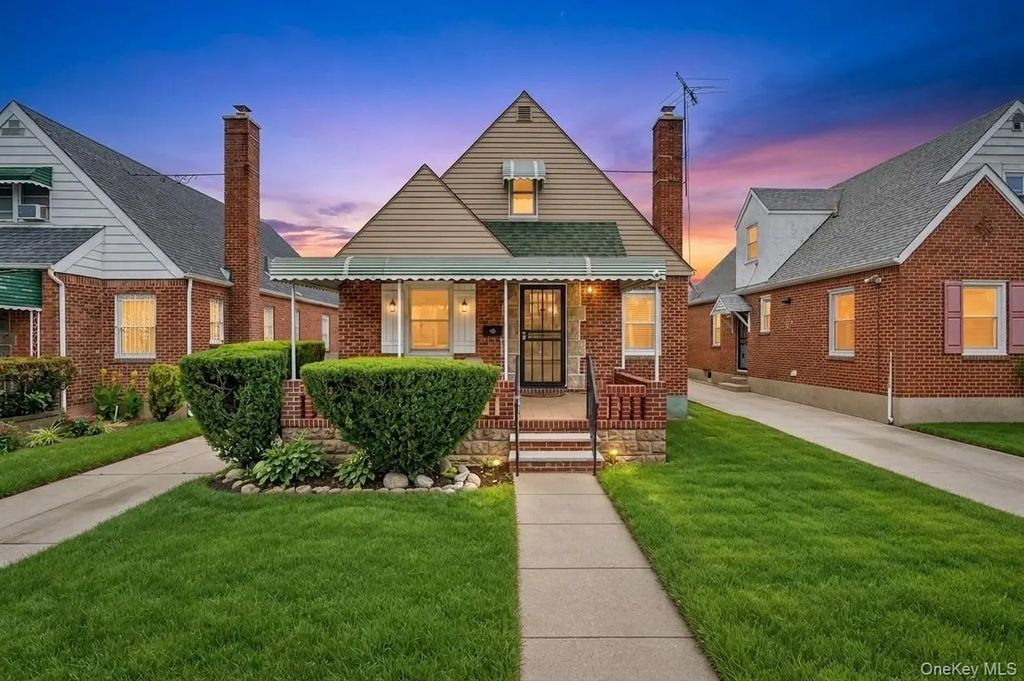 11934 224th Street, Cambria Heights