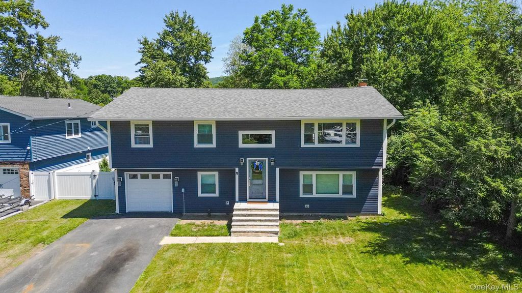 36 Lakewood Road, Greenwood Lake
