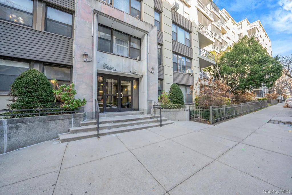 98-33 64th Avenue # 1d, Rego Park