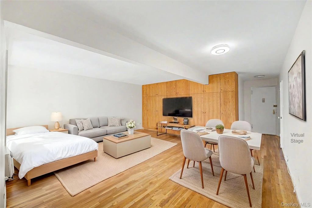 22424 Union Turnpike # 4-j, Oakland Gardens