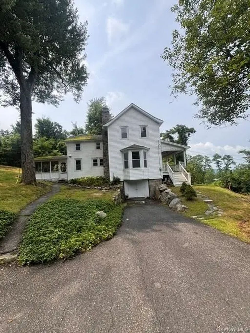 51 E Hook Cross Road, Hopewell Junction