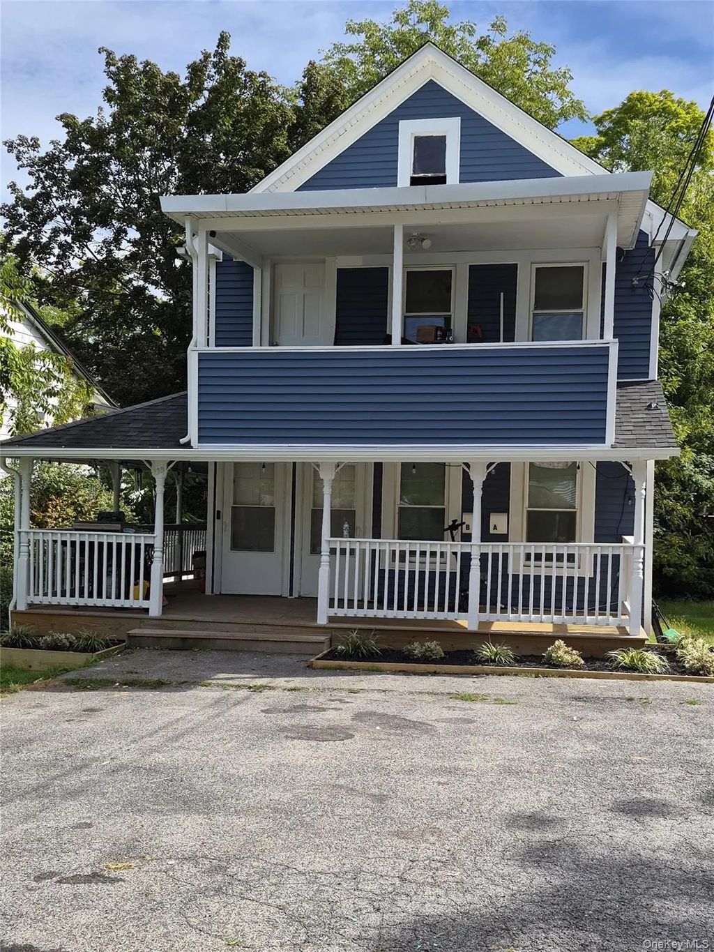 120 Vineyard Avenue, Highland