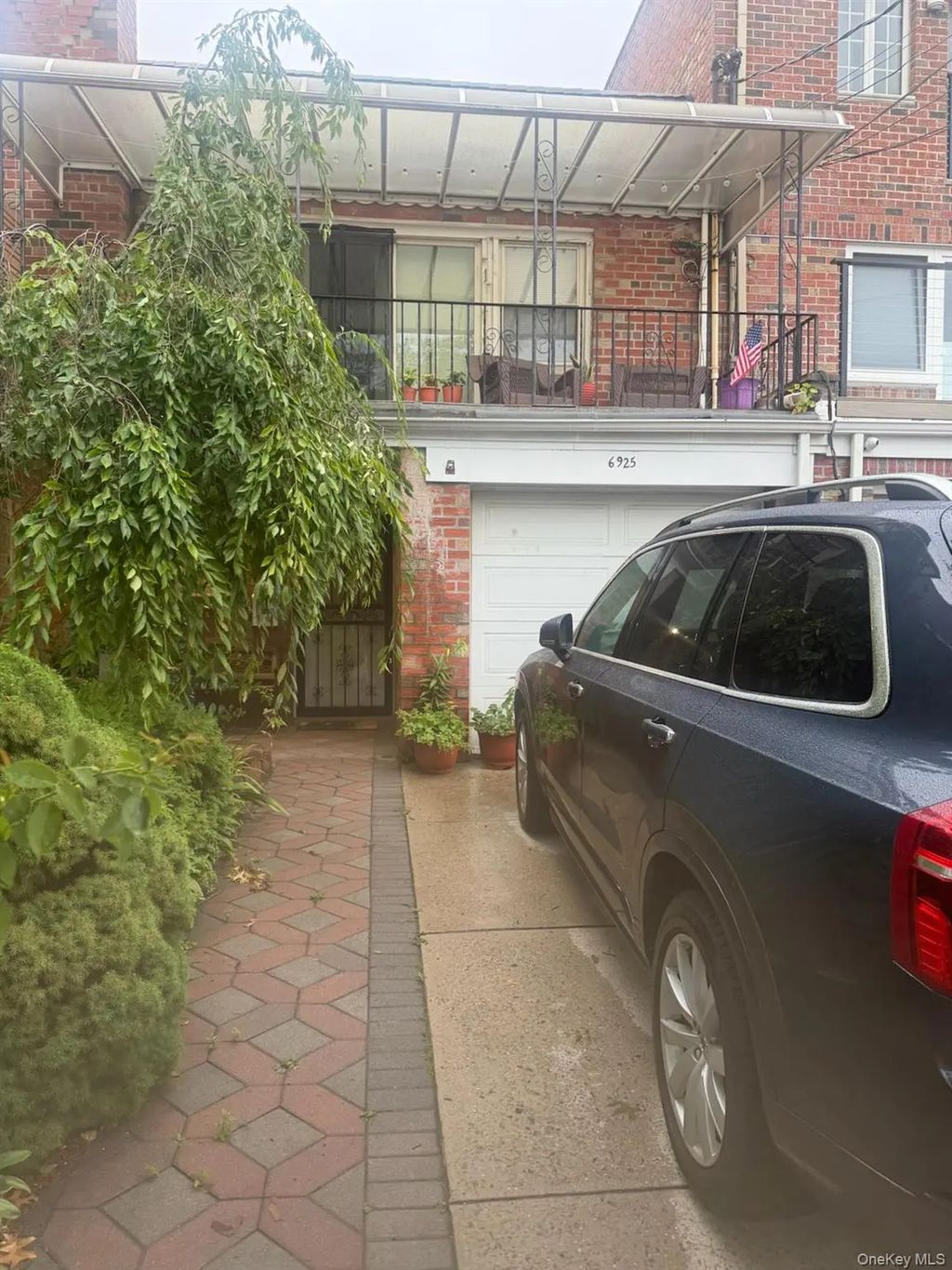 69-25 59th Drive, Maspeth