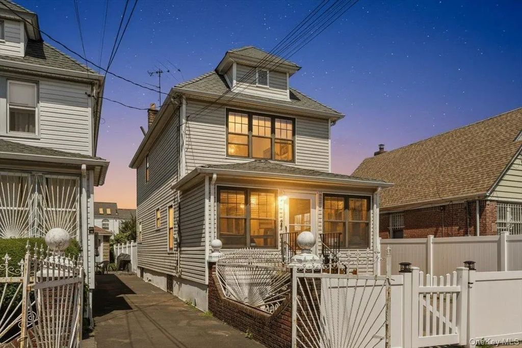 21825 104th Avenue, Queens Village