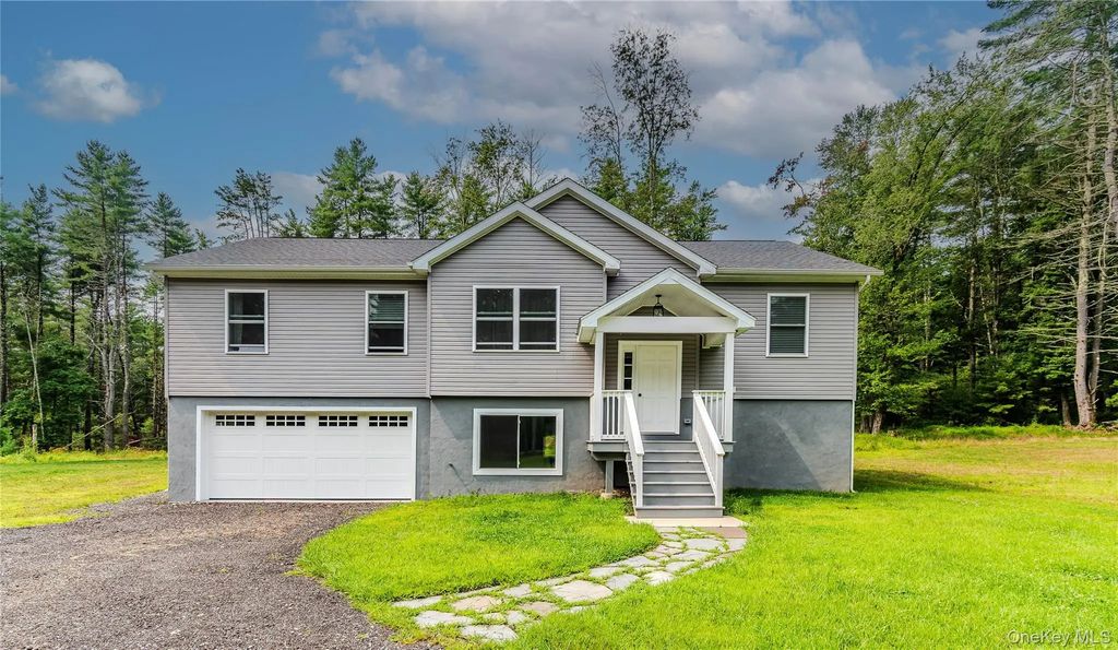 26 Summit Drive, Barryville