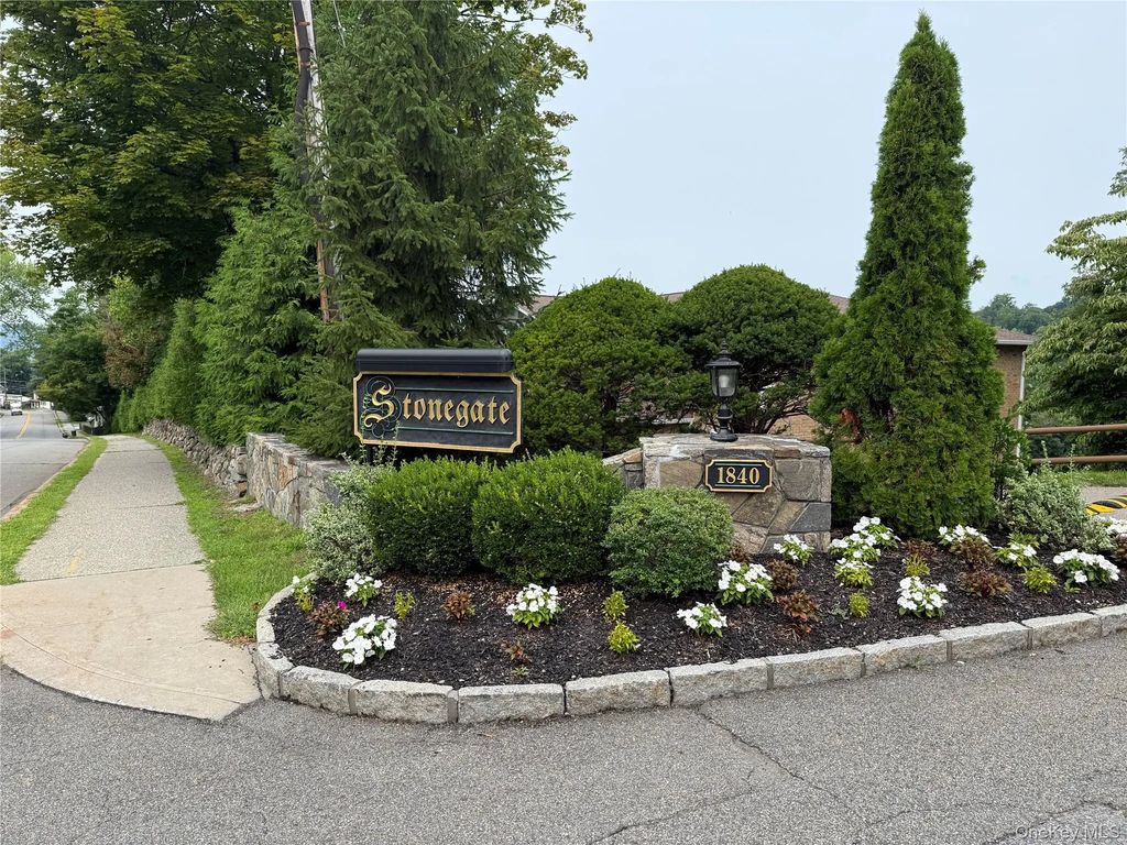 1840 Crompond Road # 3b4, Peekskill