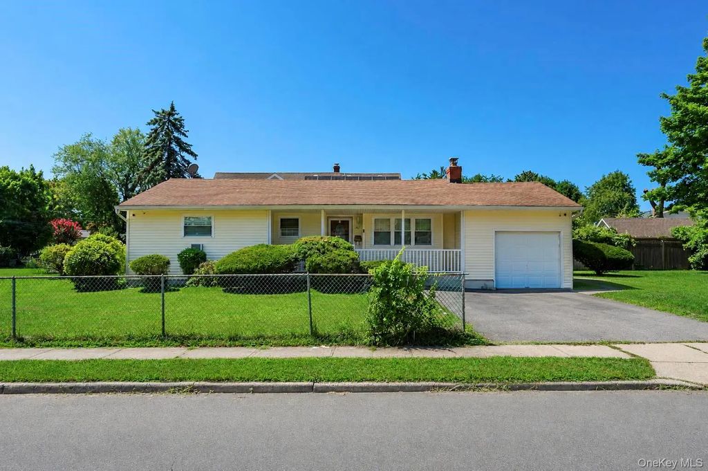 46 Marshall Avenue, Brentwood