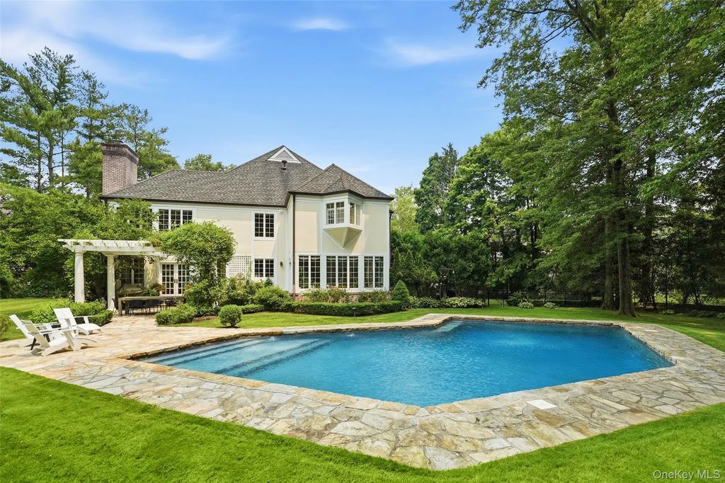 16 Hampton Road, Purchase