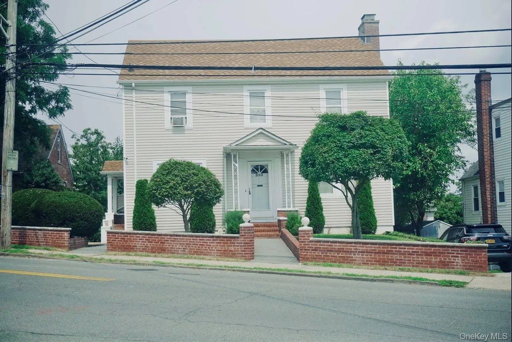 930 Mile Square Road, Yonkers
