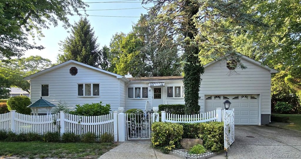 67 King Road, Rocky Point