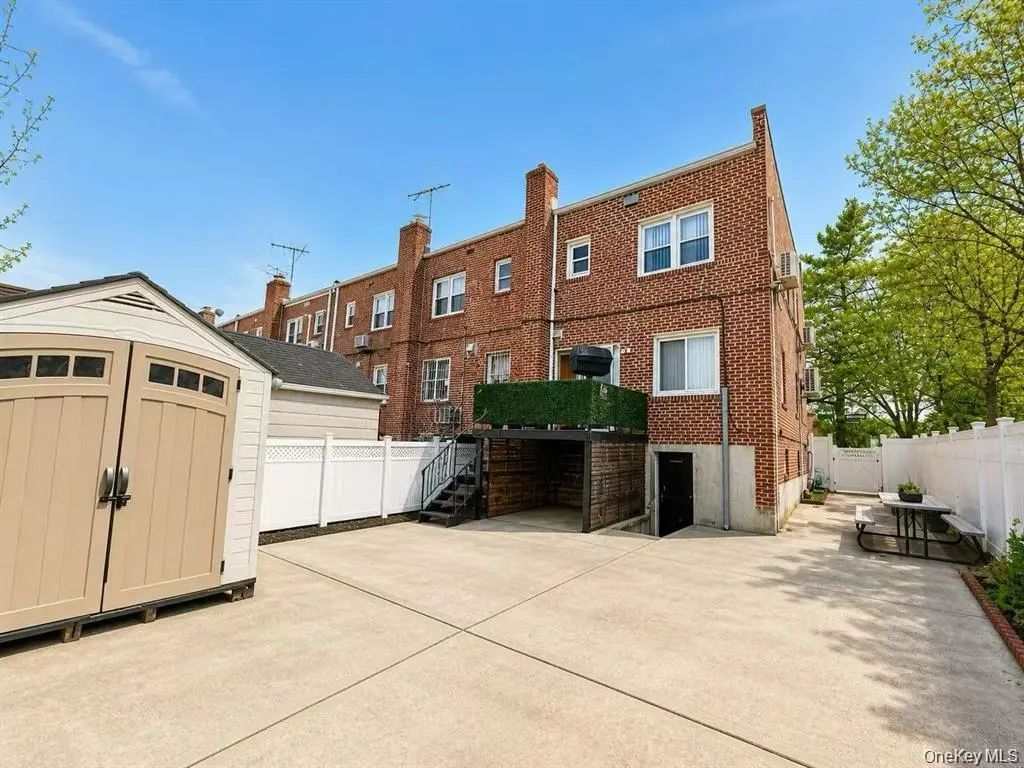 75-01 167th Street, Fresh Meadows
