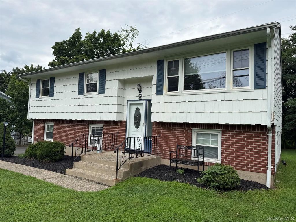 2 Cinder Road, Garnerville