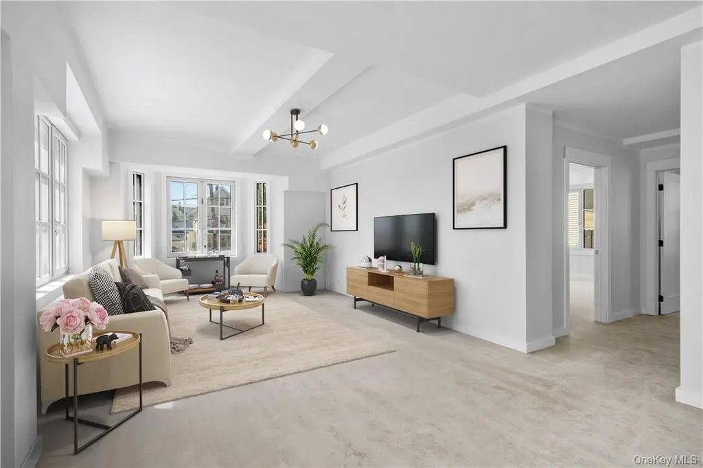 139 Fifth Avenue # 3h, Pelham