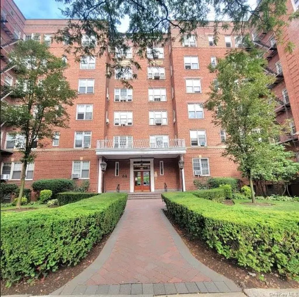 68-37 108th Street # 6h, Forest Hills