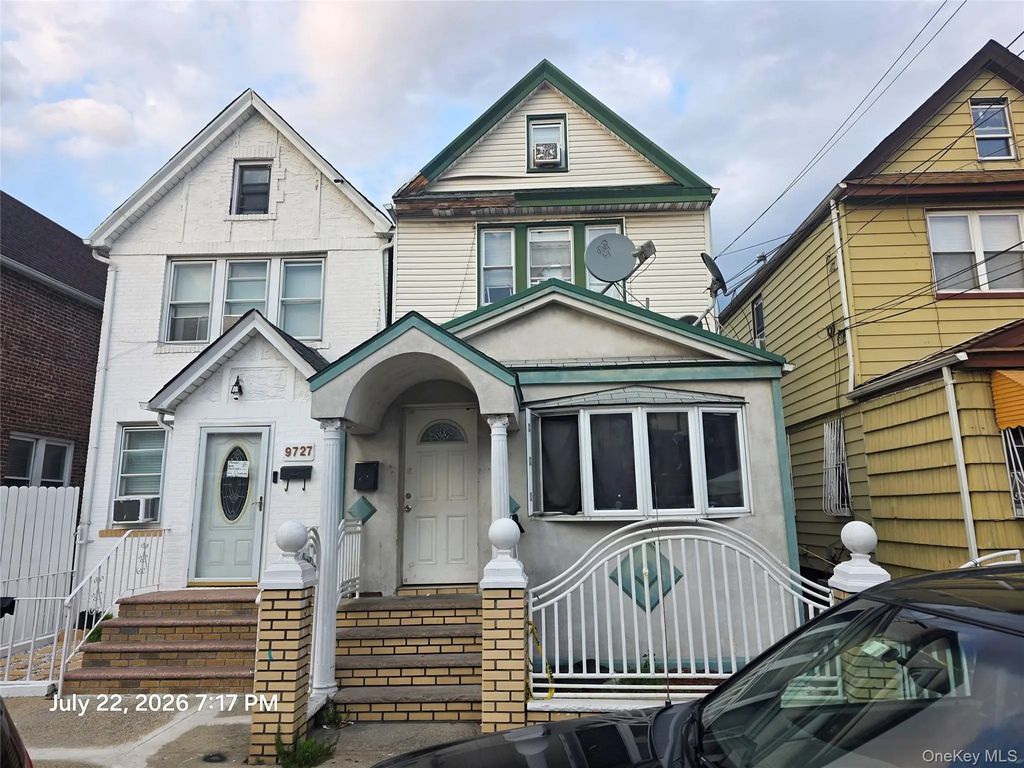 9729 134th Street, Richmond Hill S.