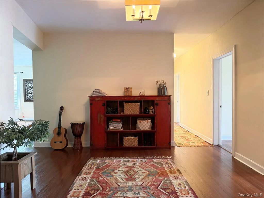531 Lincoln Avenue E # 5l, Mount Vernon