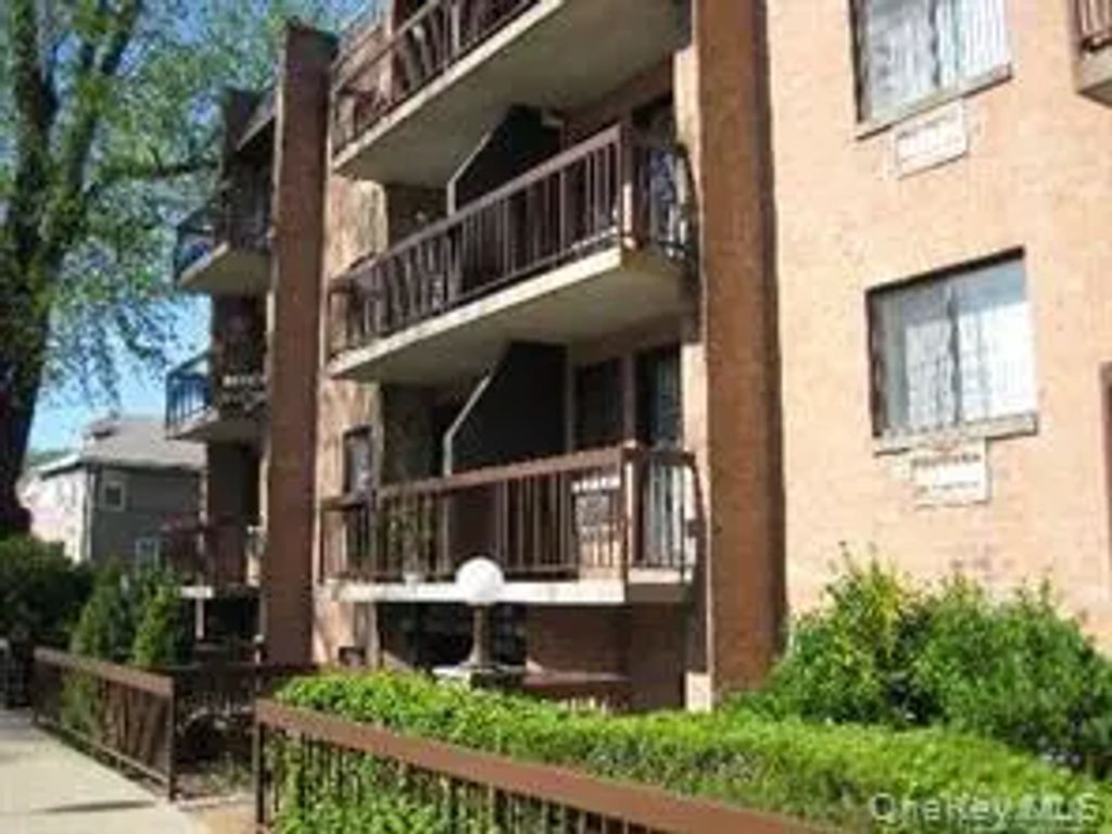 43-04 158th Street # 3e, Flushing