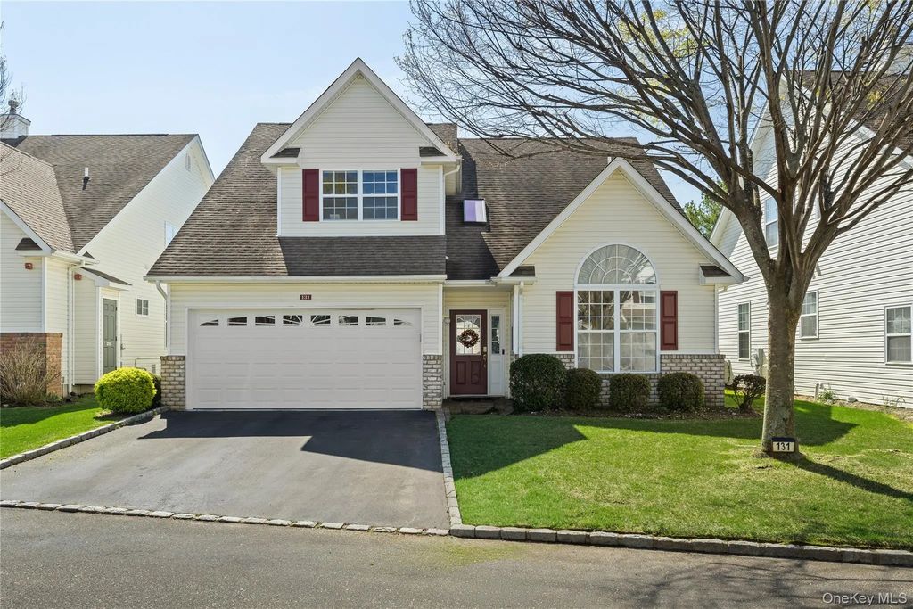 131 Constantine Way, Mount Sinai
