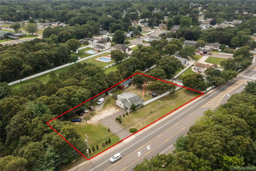 350 Hawkins Road, Centereach
