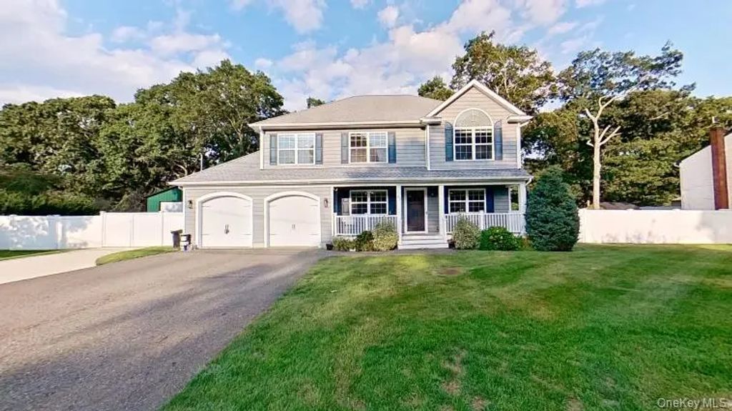 43 Linden Lane, Shirley