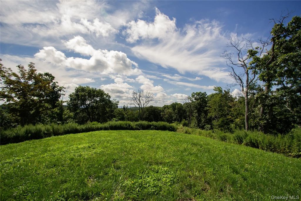 229 Mount Zion Road, Marlboro