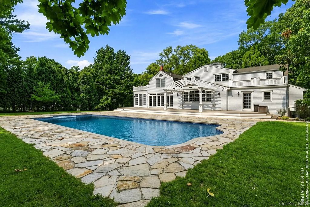 11 Pheasant Lane, Remsenburg