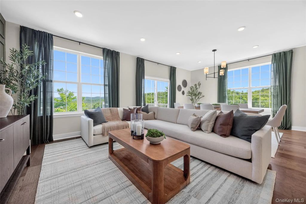 145 Pine Ridge Road, Tuxedo Park