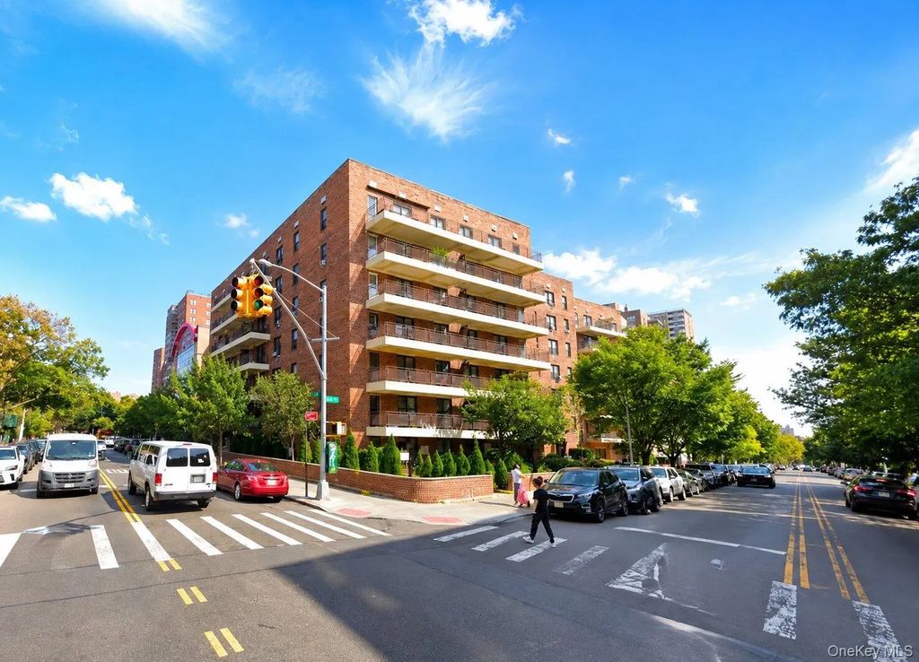 13710 Franklin Avenue # 311, Flushing