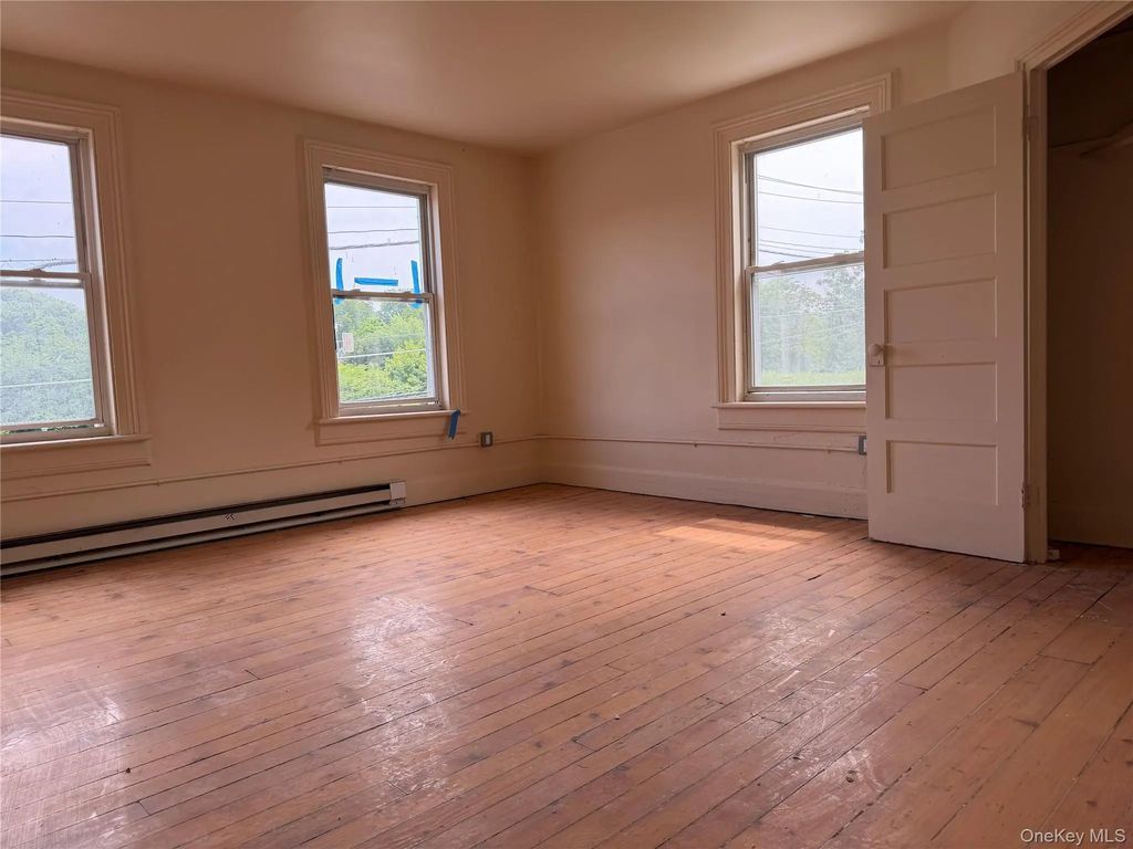 50 S Montgomery Street # 2, Walden
