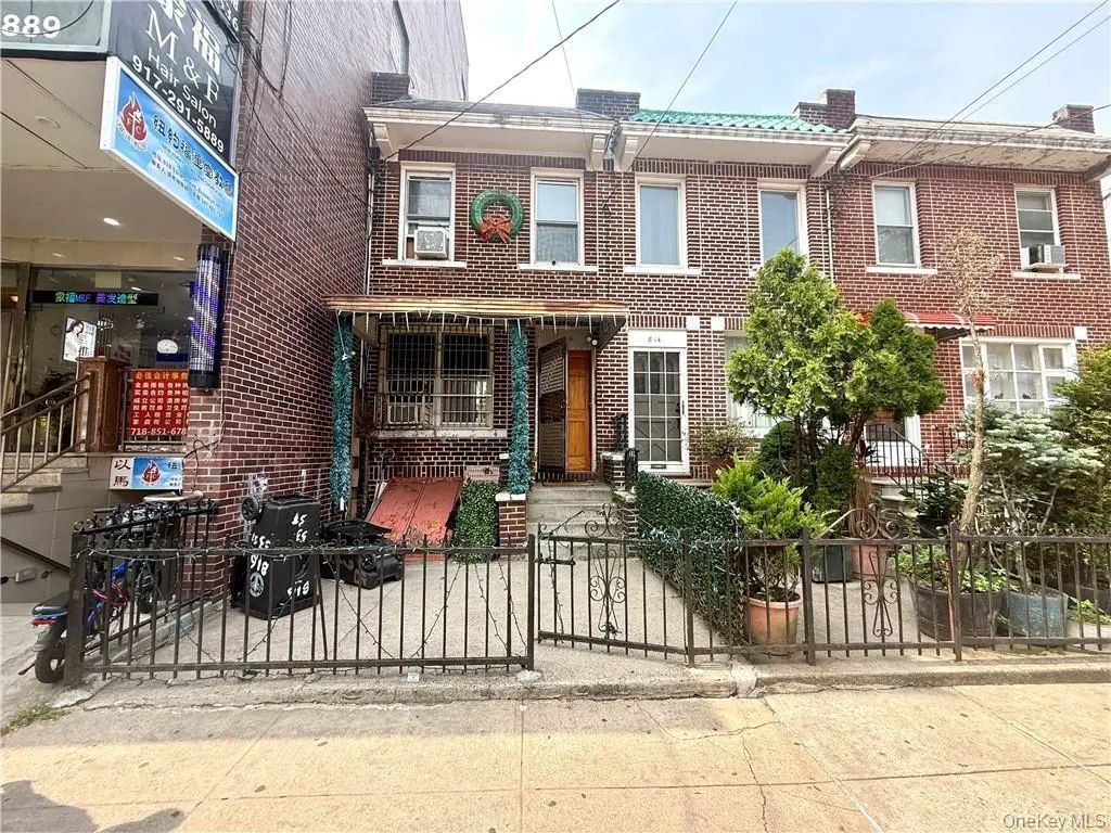 816 53rd Street, Brooklyn
