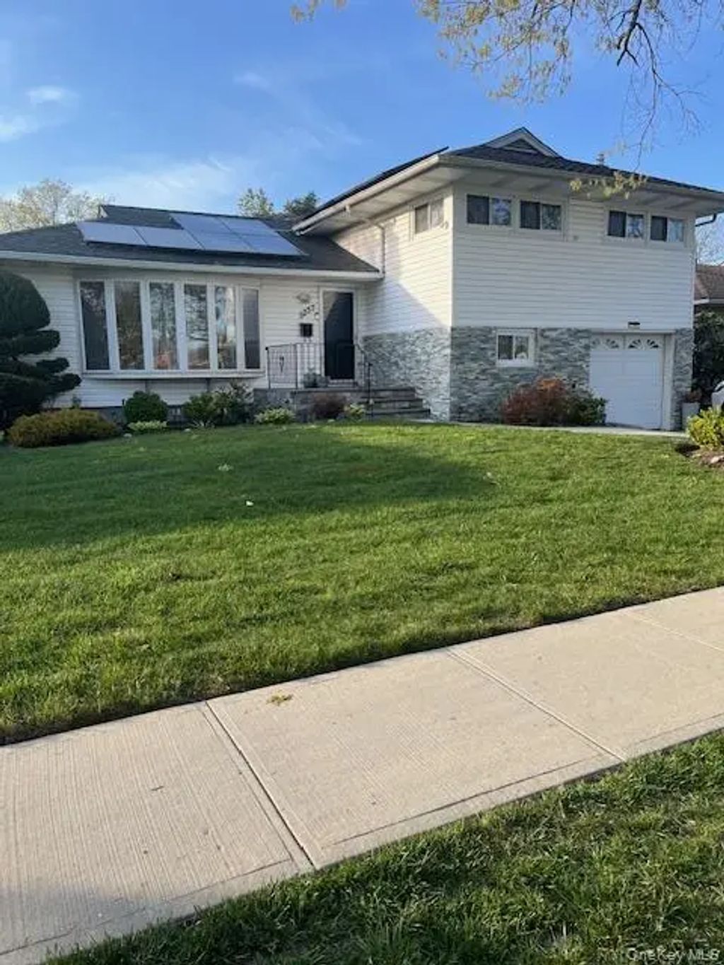 N/A, Uniondale