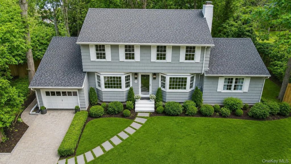 275 Pinewood Road, Cutchogue