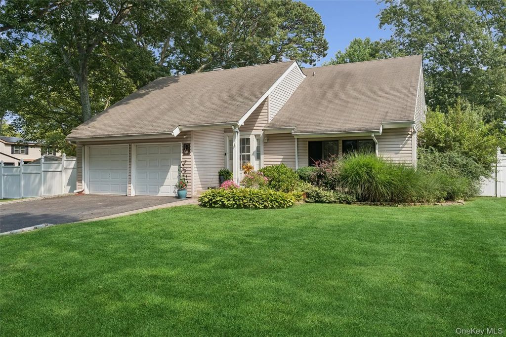 27 Sugarbush Lane, Coram