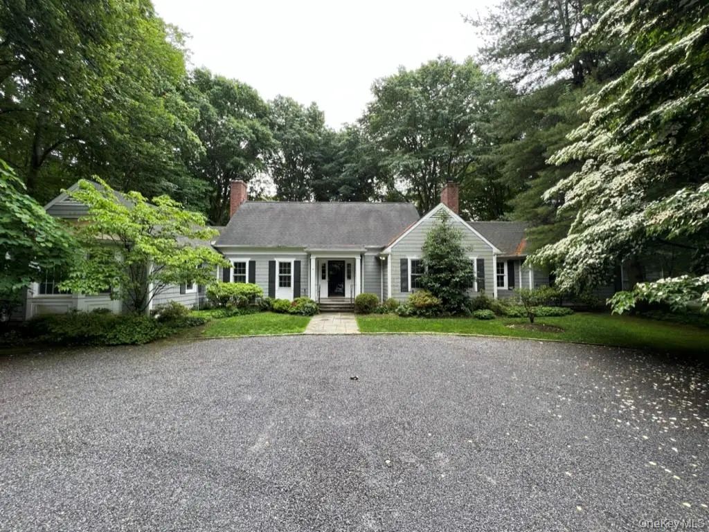 23 Matinecock Farms Road, Glen Cove