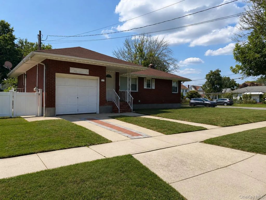 106 Kennedy Avenue, Hempstead