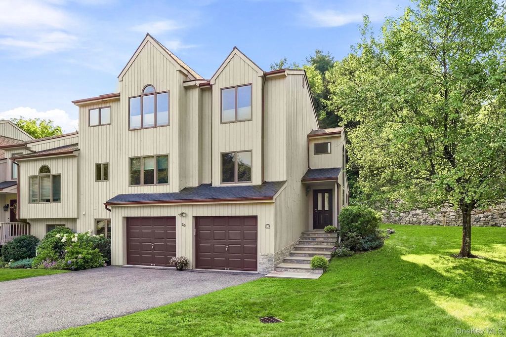 25 Fawn Lane, Somers
