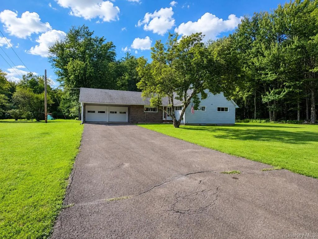 412 Brown Road, Ellenville